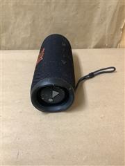 JBL FLIP 6 Bluetooth Speaker